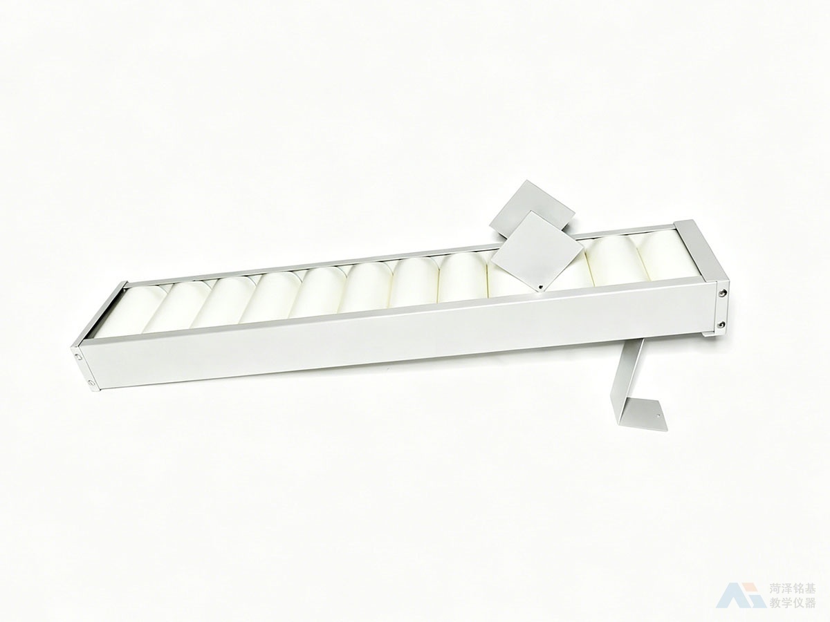 滚动的方轮 细节