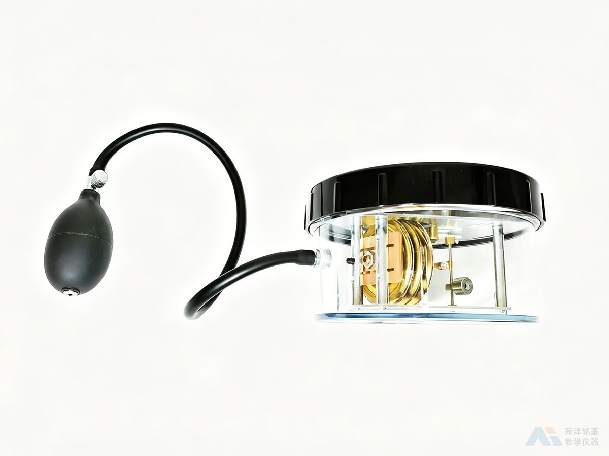 空盒气压计 侧面